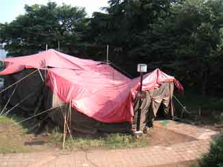 s-tent.jpg